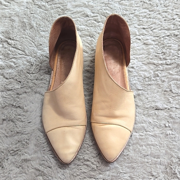 Free People Shoes - Elegant Cream Women's Shoes